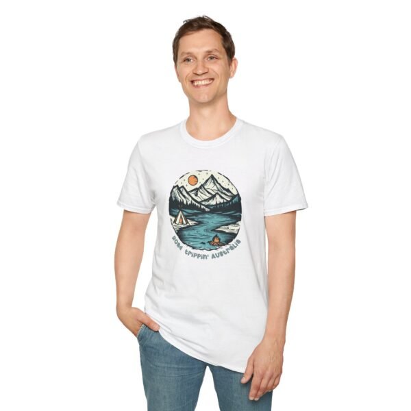 Adventure Travel T-Shirt - Road Trip Australia Theme - A great tourist T-Shirt - Image 5