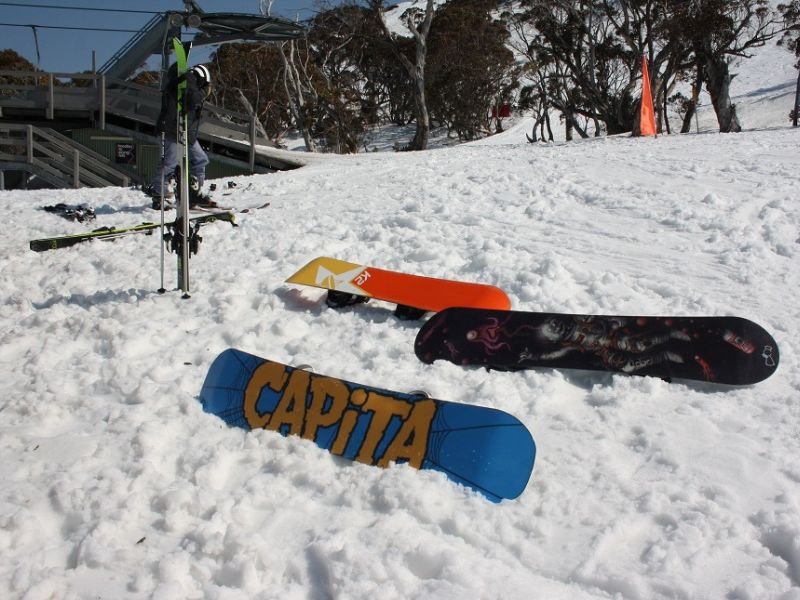 snowboarding in thredbo snowy mountains